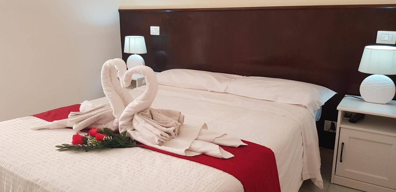 Friend House Hotel Roma Ngoại thất bức ảnh